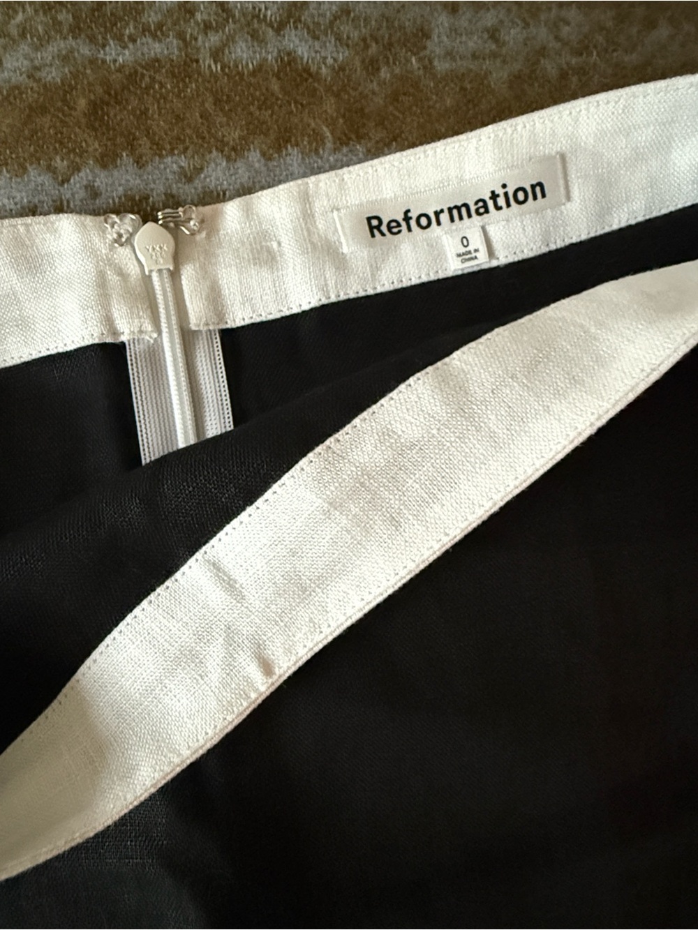 Reformation Robbie Linen Set - Picture 6 of 6